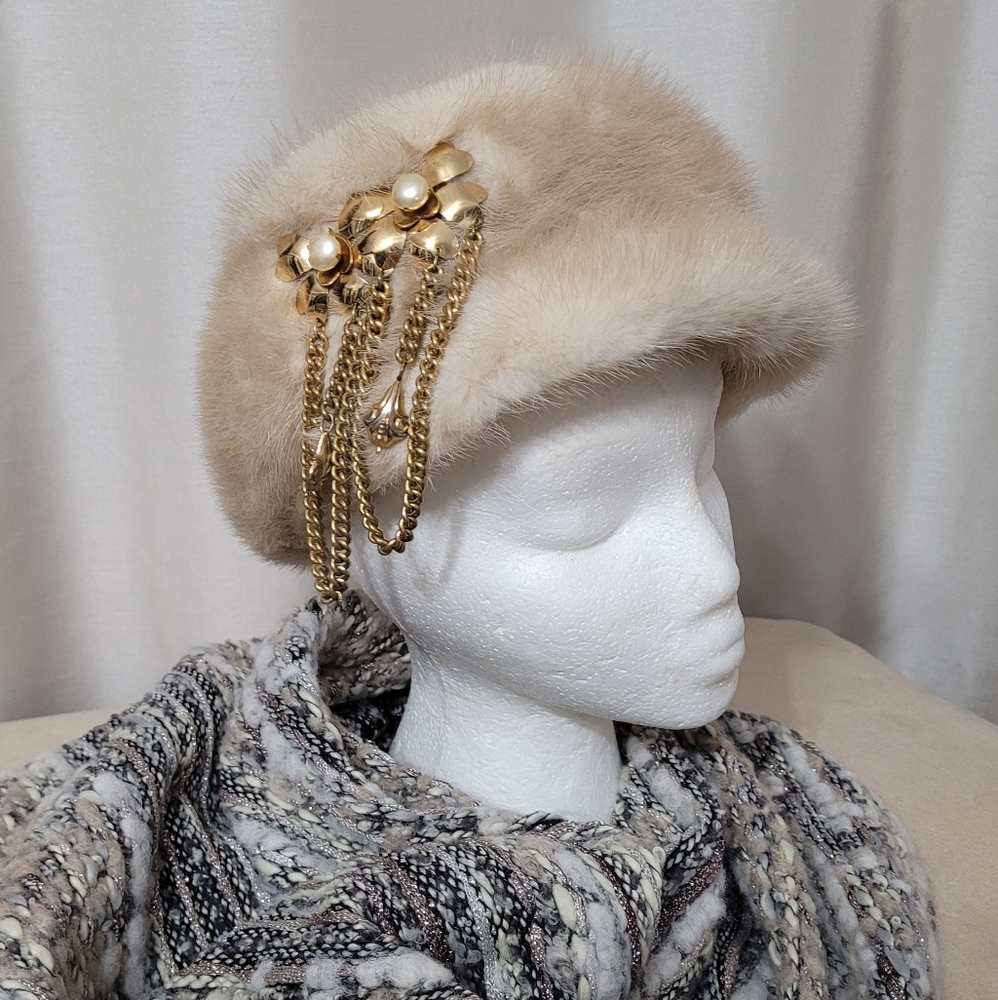 Mink hat /  Baker Boy Style